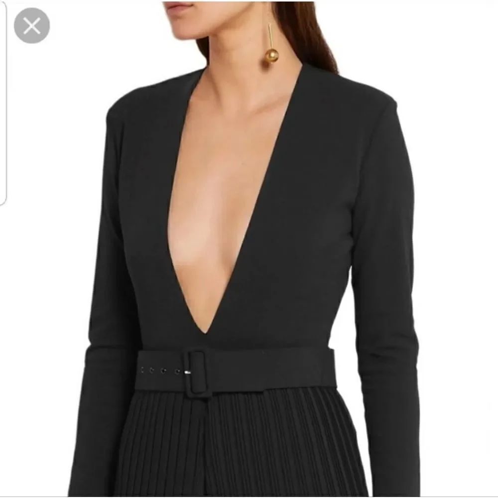 Solace London Black Plunge V-neck Top Bodysuit size 6 S NWT
